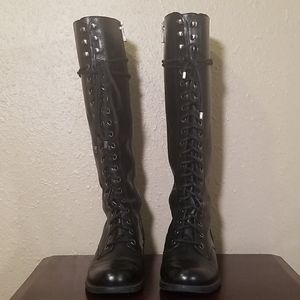 Vince Camuto military style tall lace up boots 7.5